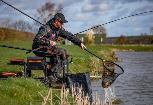 Fed fishing. Стив Рингер фидер. Красивый спиннинг. Рыбалка матч. Guru Tackle.